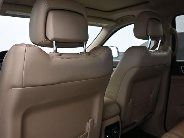 used 2020 Jeep Grand Cherokee car, priced at $16,492