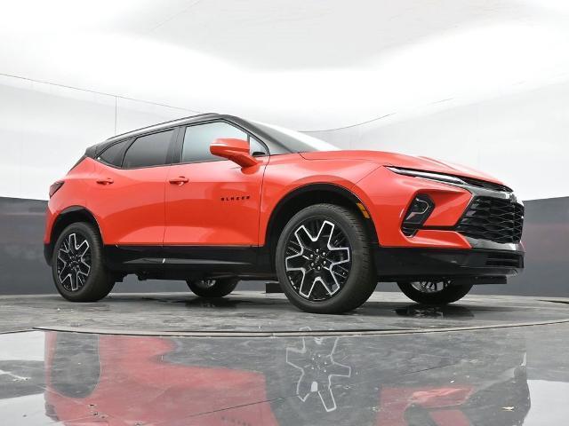 new 2025 Chevrolet Blazer car