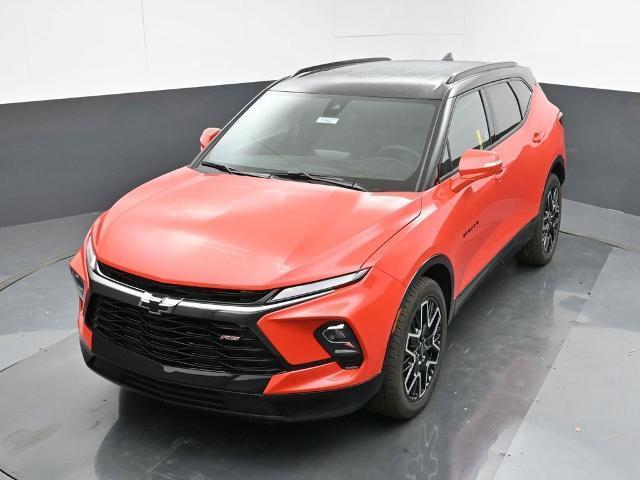 new 2025 Chevrolet Blazer car