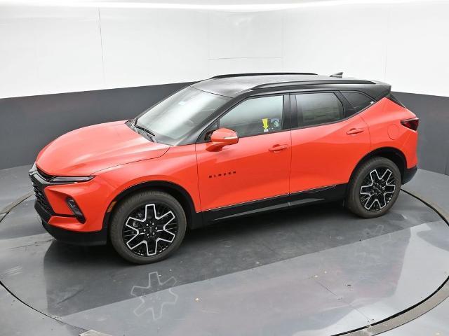 new 2025 Chevrolet Blazer car