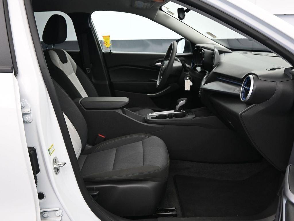 used 2025 Chevrolet Trax car, priced at $19,990