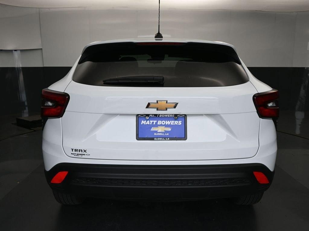used 2025 Chevrolet Trax car, priced at $19,990