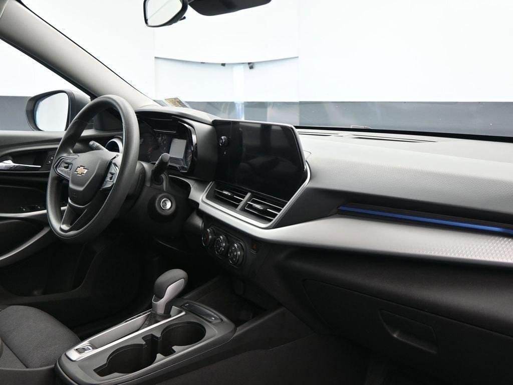 used 2025 Chevrolet Trax car, priced at $19,990