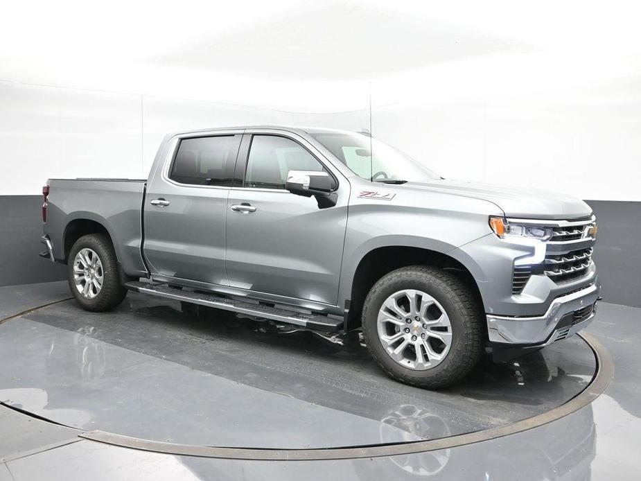 new 2025 Chevrolet Silverado 1500 car