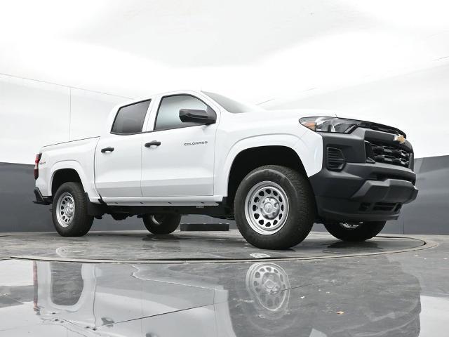 new 2024 Chevrolet Colorado car, priced at $37,525