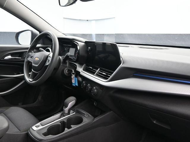 used 2025 Chevrolet Trax car, priced at $22,991