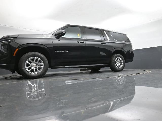 new 2025 Chevrolet Suburban car, priced at $60,590