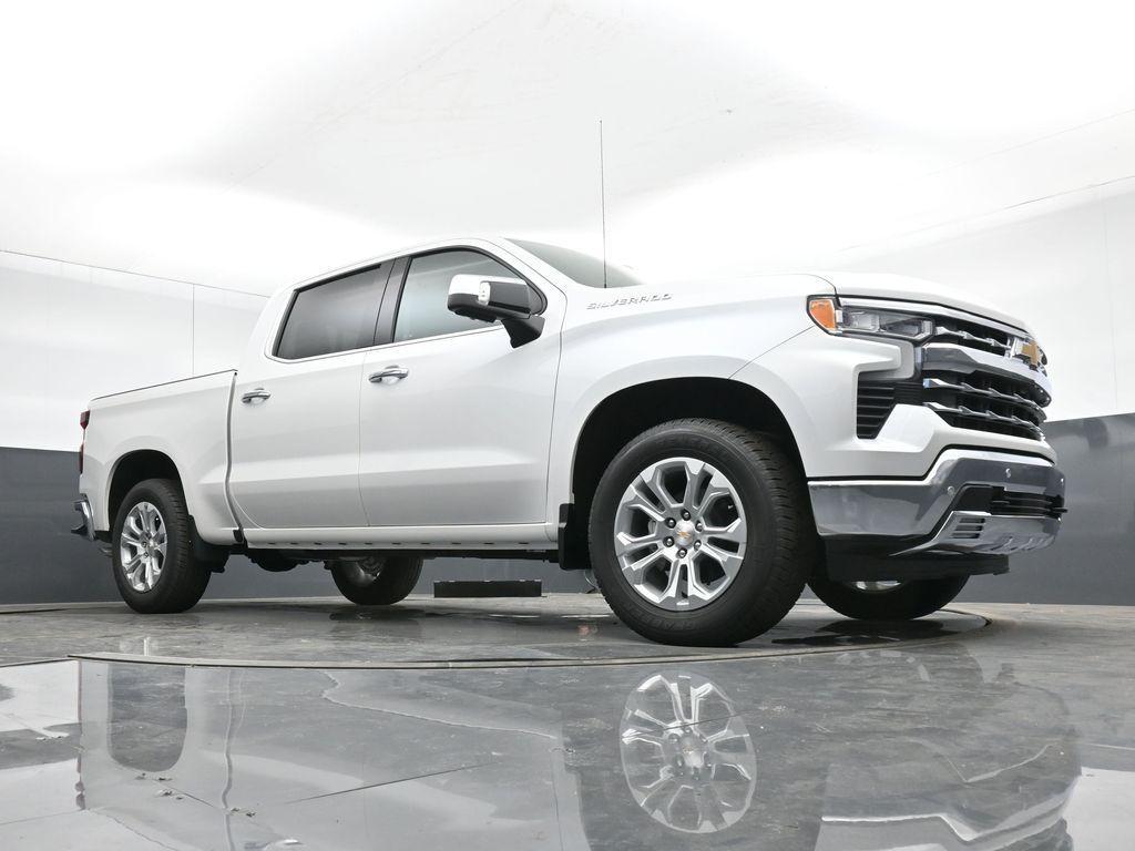 new 2025 Chevrolet Silverado 1500 car, priced at $60,610