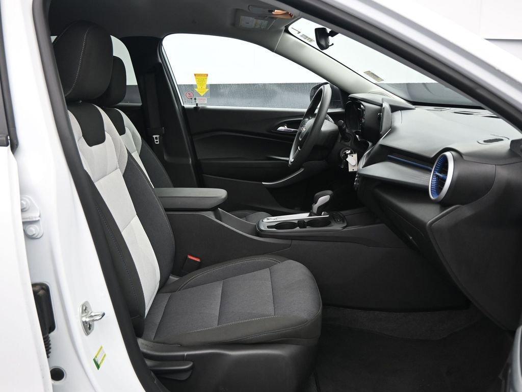 used 2025 Chevrolet Trax car, priced at $19,990
