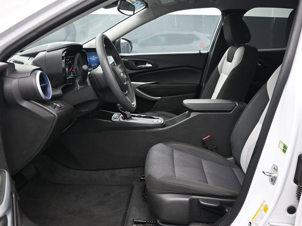 used 2025 Chevrolet Trax car, priced at $19,990