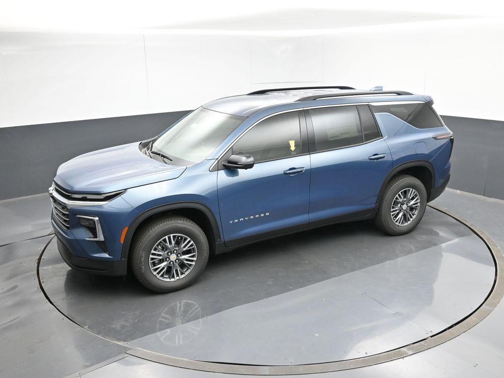 new 2025 Chevrolet Traverse car, priced at $42,595