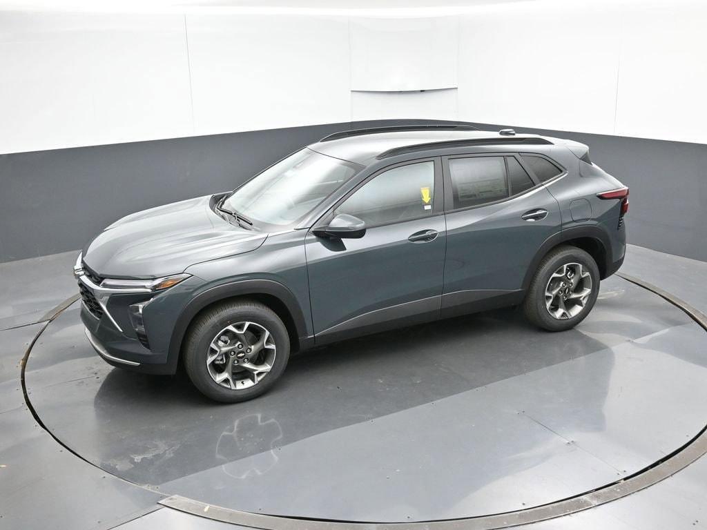 new 2026 Chevrolet Trax car