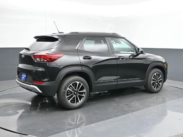 new 2025 Chevrolet TrailBlazer car, priced at $26,340