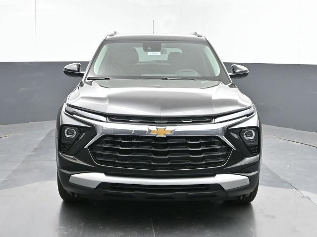 new 2025 Chevrolet TrailBlazer car, priced at $26,340