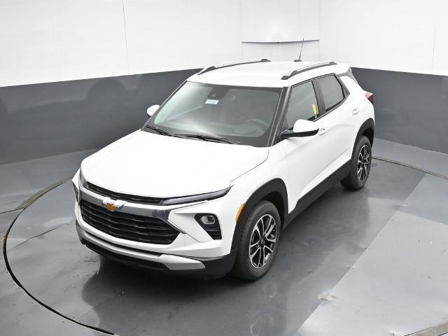 new 2026 Chevrolet TrailBlazer car, priced at $26,625