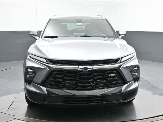 new 2025 Chevrolet Blazer car