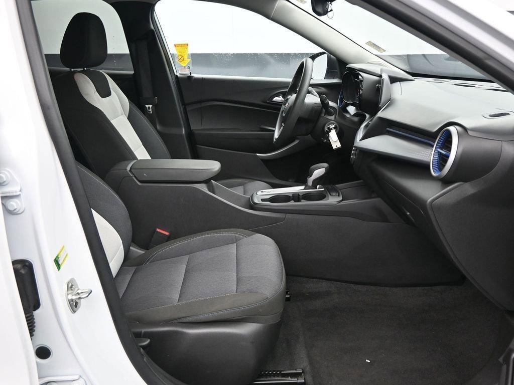 used 2025 Chevrolet Trax car, priced at $19,990