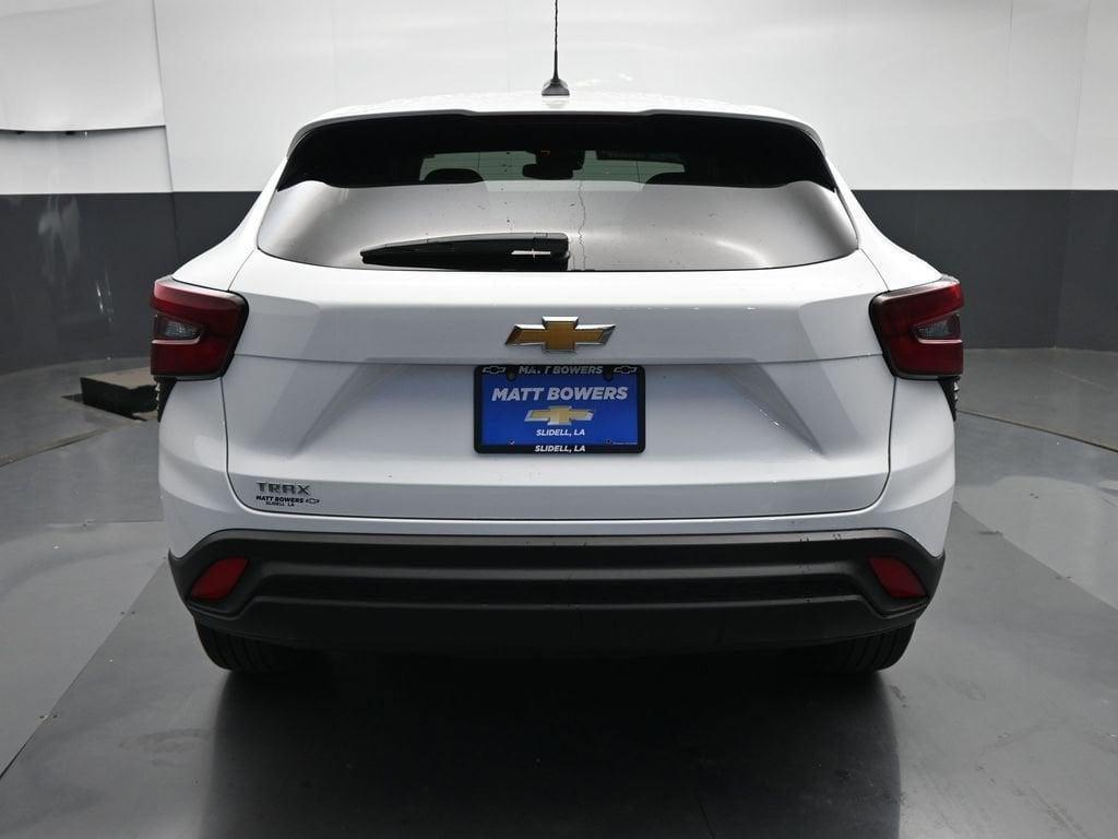 used 2025 Chevrolet Trax car, priced at $19,990
