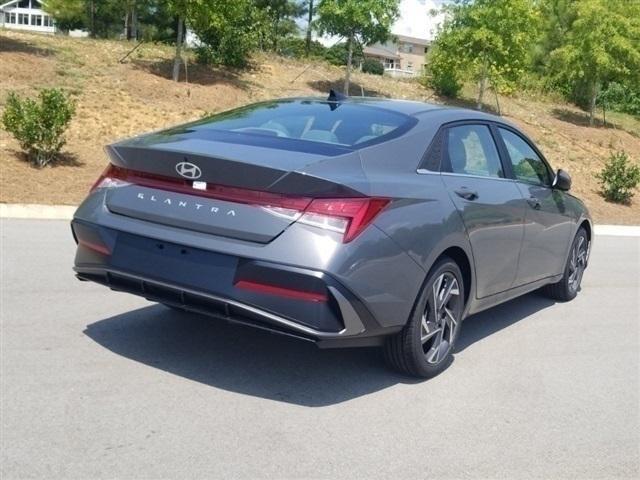 new 2024 Hyundai Elantra car, priced at $23,545