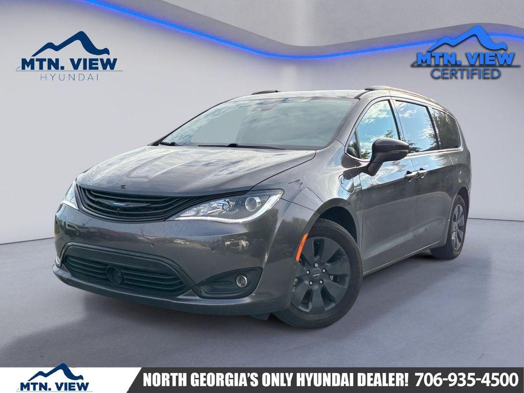 used 2019 Chrysler Pacifica Hybrid car, priced at $24,357