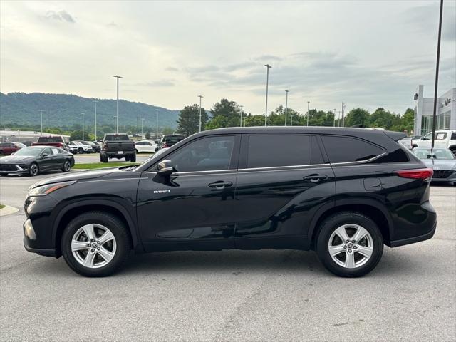 used 2021 Toyota Highlander Hybrid car, priced at $27,981