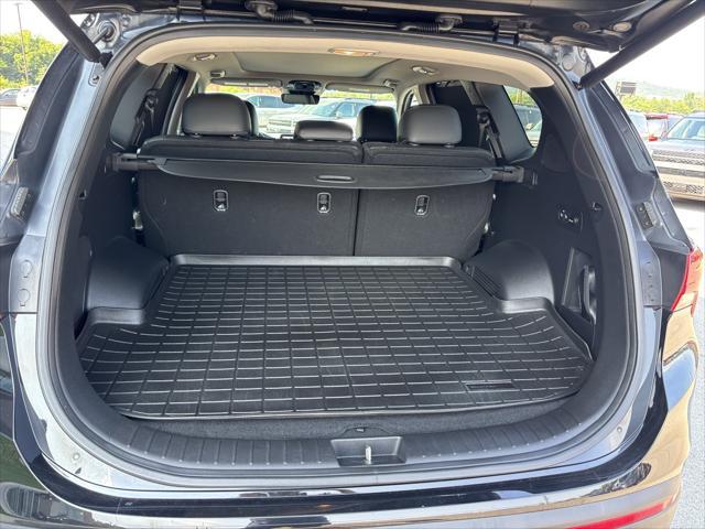 used 2022 Hyundai Santa Fe car, priced at $23,930