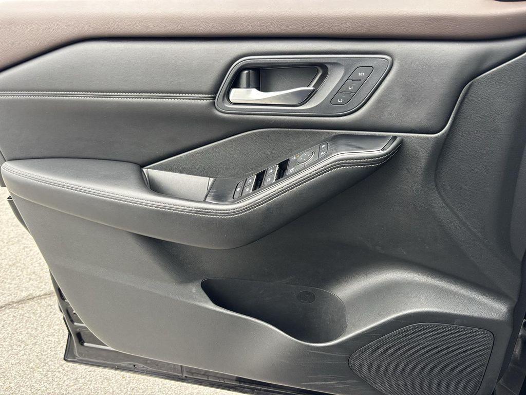 used 2023 Nissan Rogue car, priced at $24,278