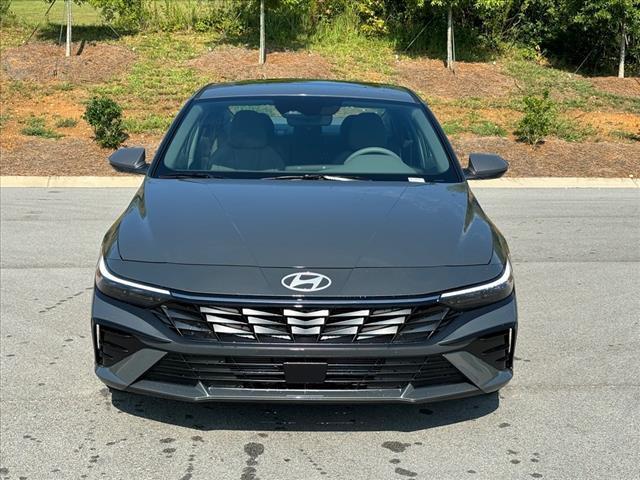 new 2024 Hyundai Elantra car, priced at $23,470