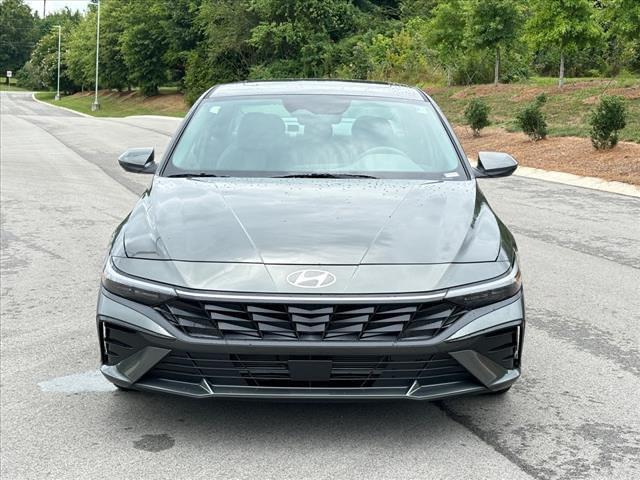 new 2024 Hyundai Elantra car, priced at $23,005