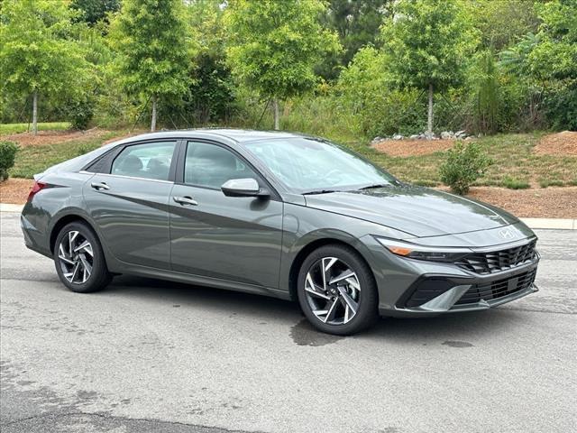 new 2024 Hyundai Elantra car, priced at $23,005