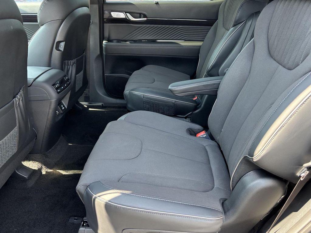 new 2025 Hyundai Palisade car, priced at $52,219