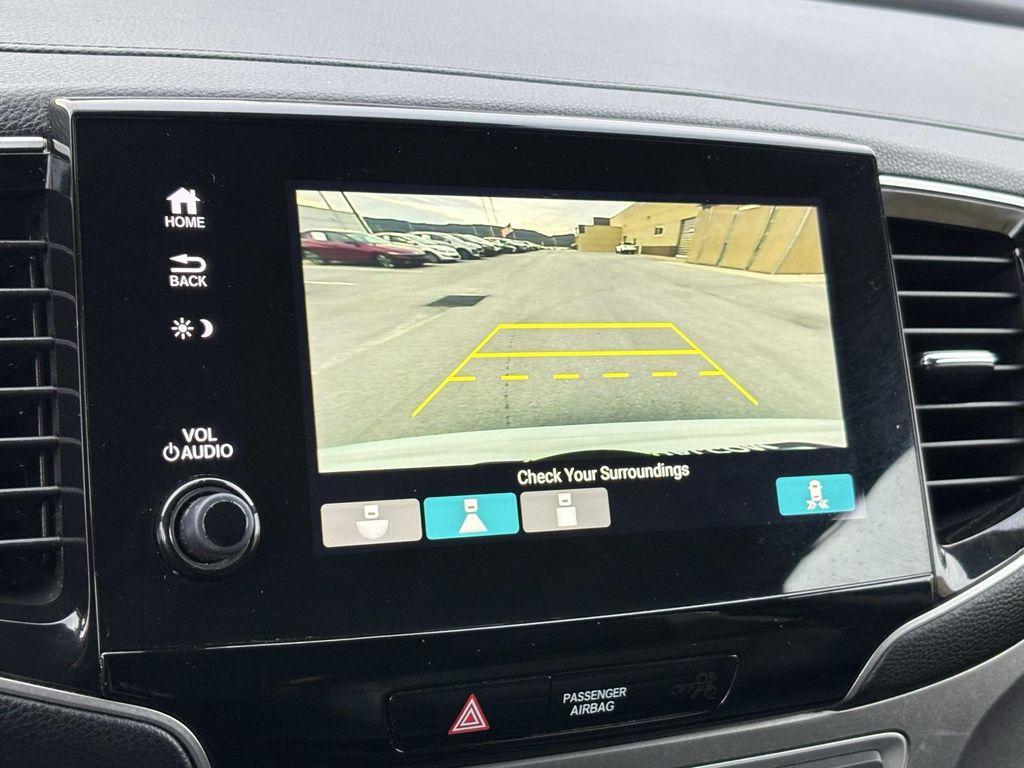 used 2021 Honda Pilot car, priced at $23,045