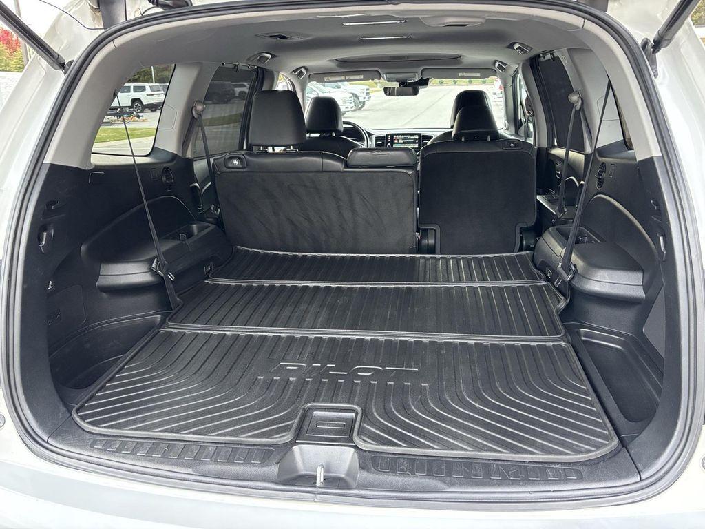 used 2021 Honda Pilot car, priced at $23,045