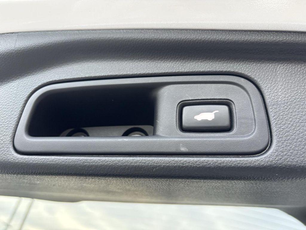 used 2021 Honda Pilot car, priced at $23,045