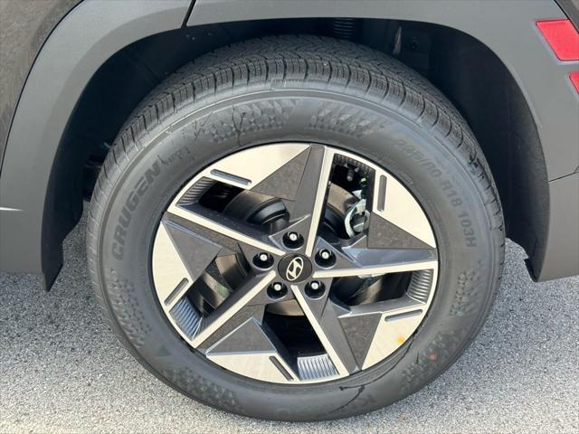 new 2025 Hyundai Tucson car, priced at $33,020
