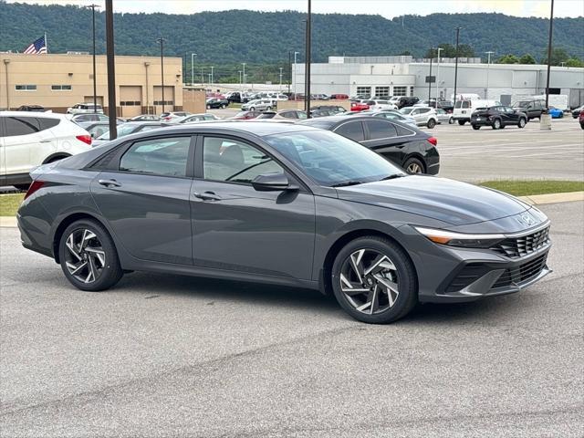 new 2025 Hyundai Elantra car, priced at $23,661