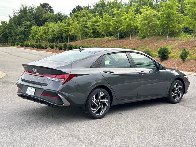 new 2025 Hyundai Elantra car, priced at $23,661