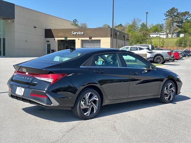 new 2025 Hyundai Elantra car, priced at $29,312