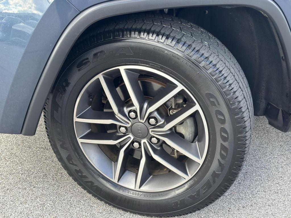 used 2020 Jeep Grand Cherokee car, priced at $18,866