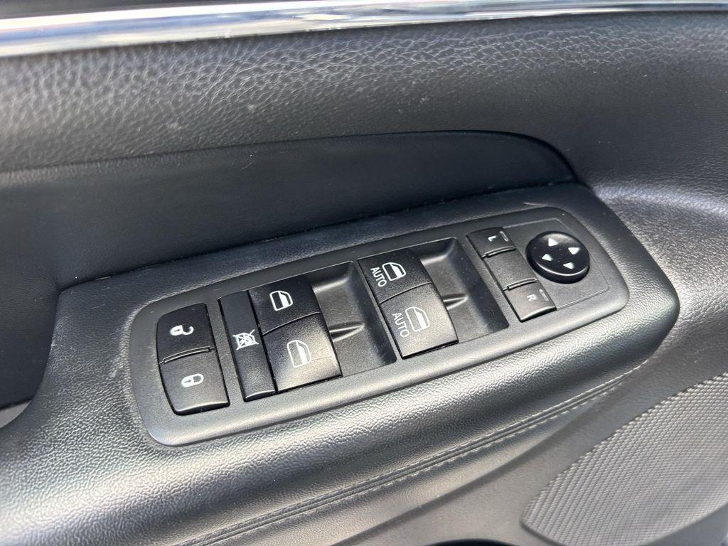 used 2020 Jeep Grand Cherokee car, priced at $18,866