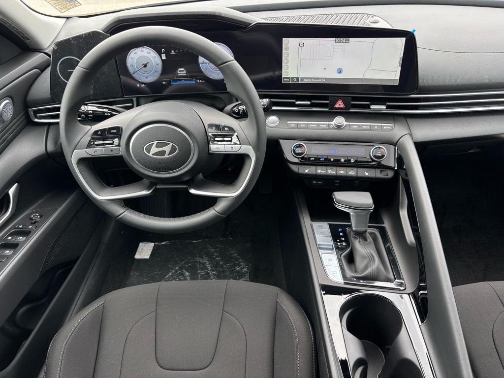new 2025 Hyundai Elantra car, priced at $25,042