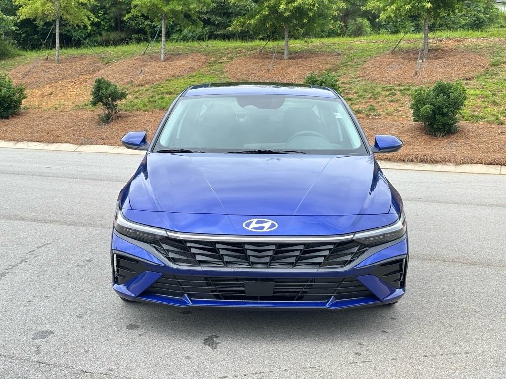 new 2025 Hyundai Elantra car, priced at $25,042