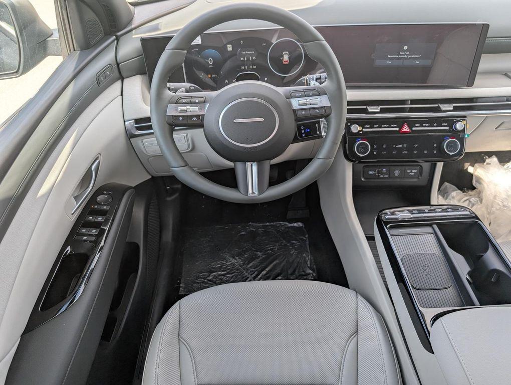 new 2025 Hyundai Tucson car, priced at $38,450