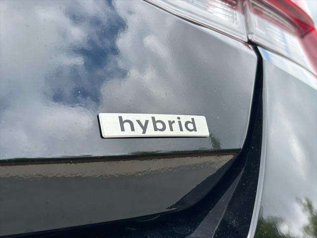 new 2025 Hyundai Elantra car, priced at $29,392