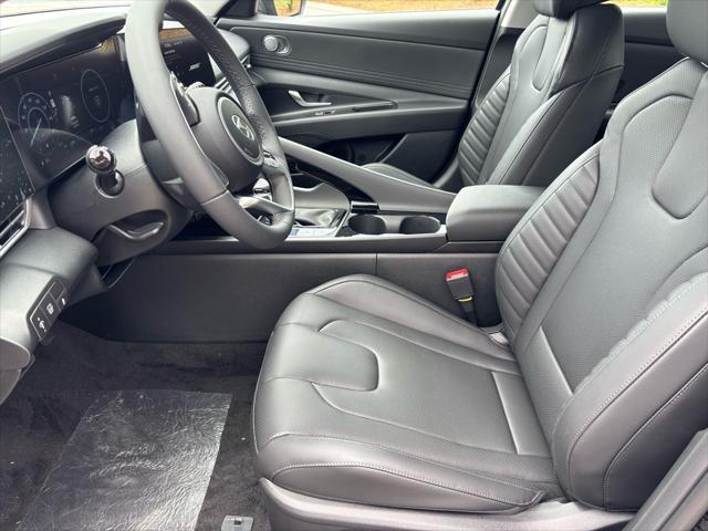 new 2025 Hyundai Elantra car, priced at $29,392