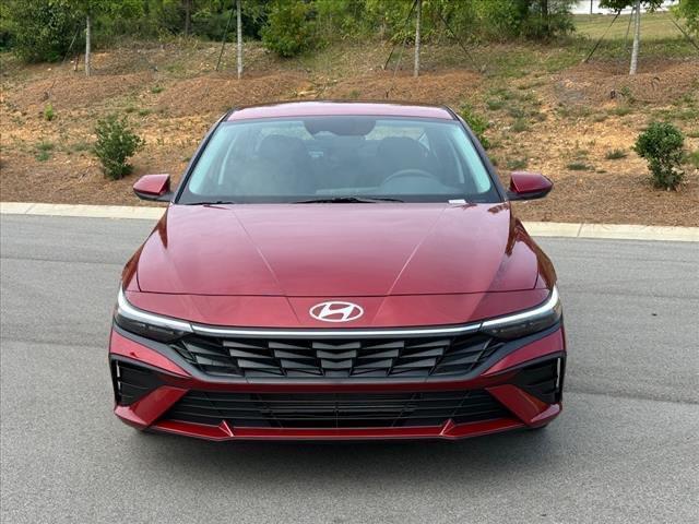 new 2024 Hyundai Elantra car, priced at $22,265