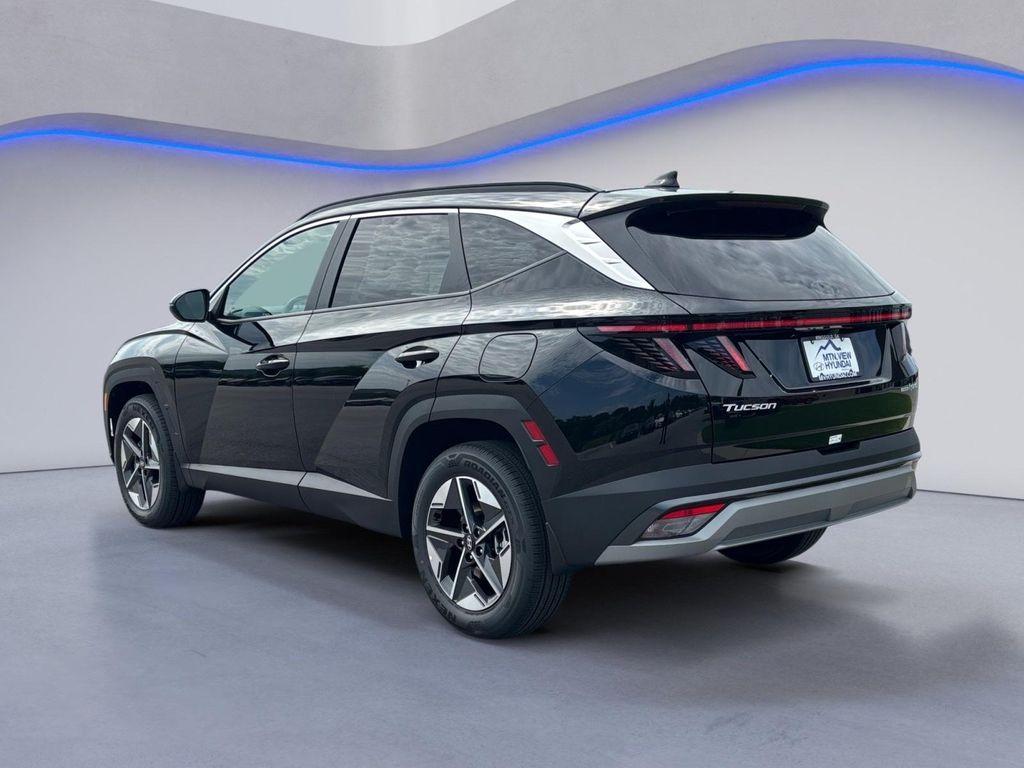 new 2025 Hyundai TUCSON Hybrid car, priced at $35,527