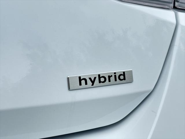new 2025 Hyundai Elantra car, priced at $27,569
