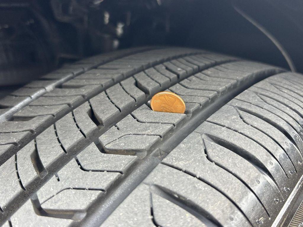 used 2024 Hyundai Sonata Hybrid car, priced at $27,351