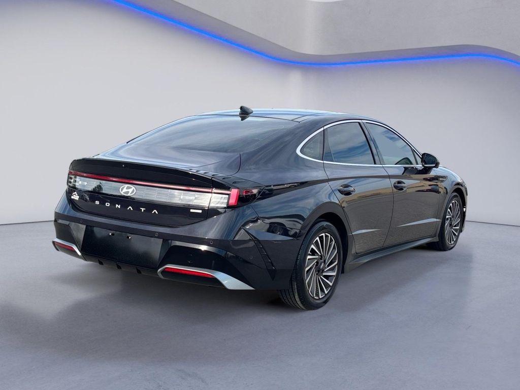 used 2024 Hyundai Sonata Hybrid car, priced at $27,351